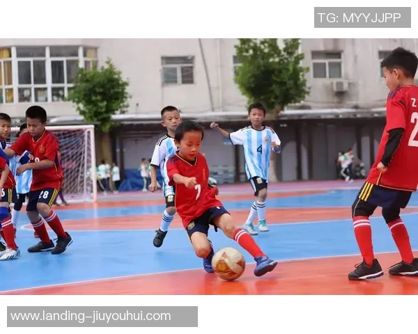 小学足球教学的有效策略与实践探索促进学生全面发展的研究