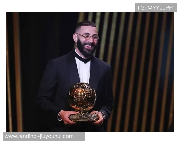 足球金球奖历届得主回顾与历史影响分析