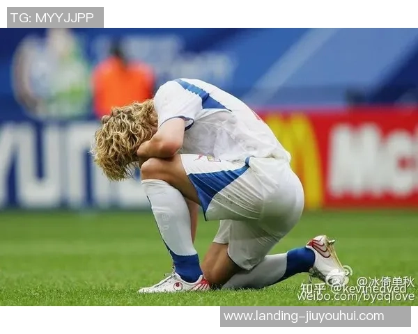 足球袜憋尿的尴尬瞬间如何影响比赛表现与运动员心理健康